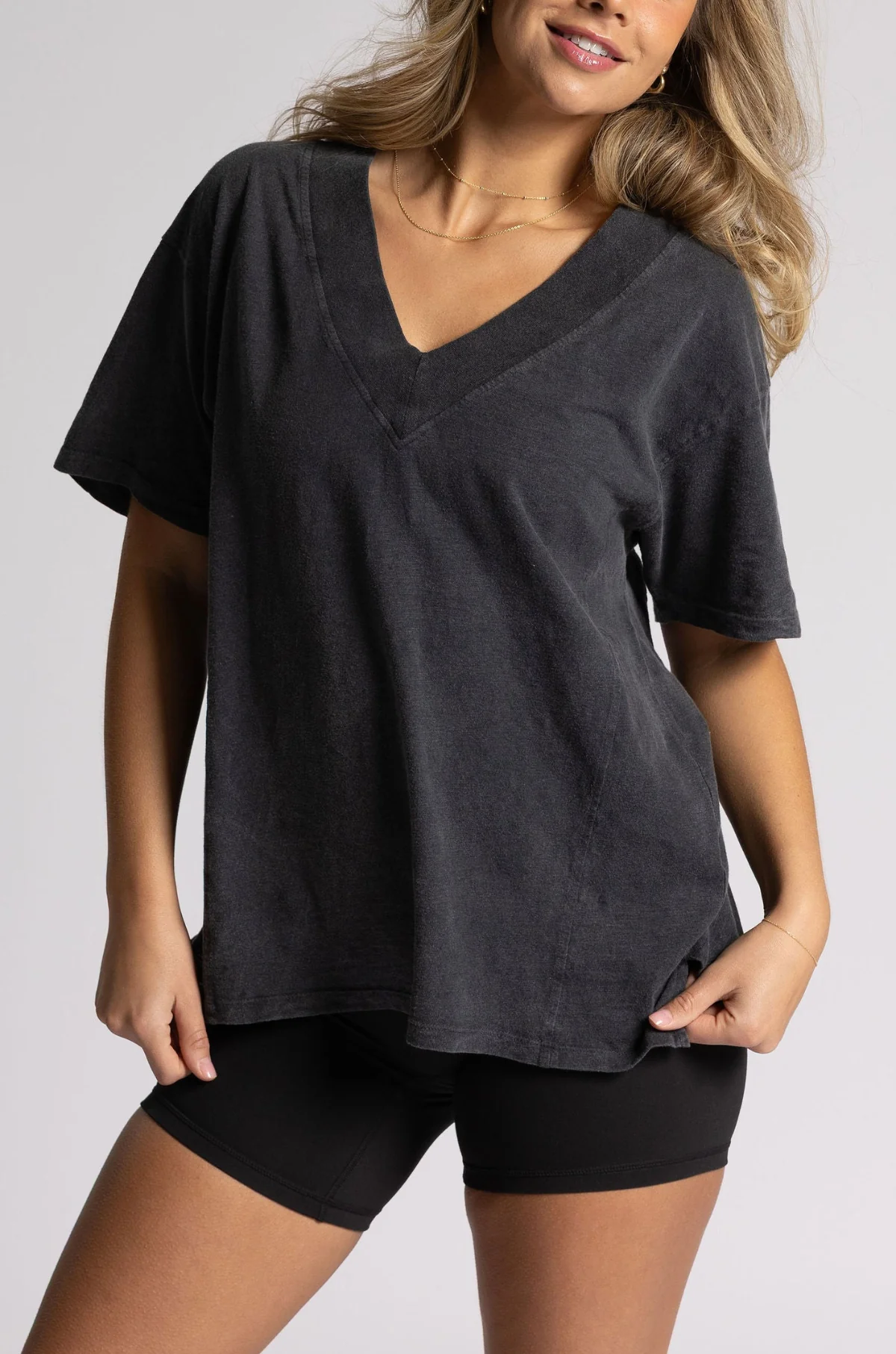 Breeze V-Neck Tee - Image 9
