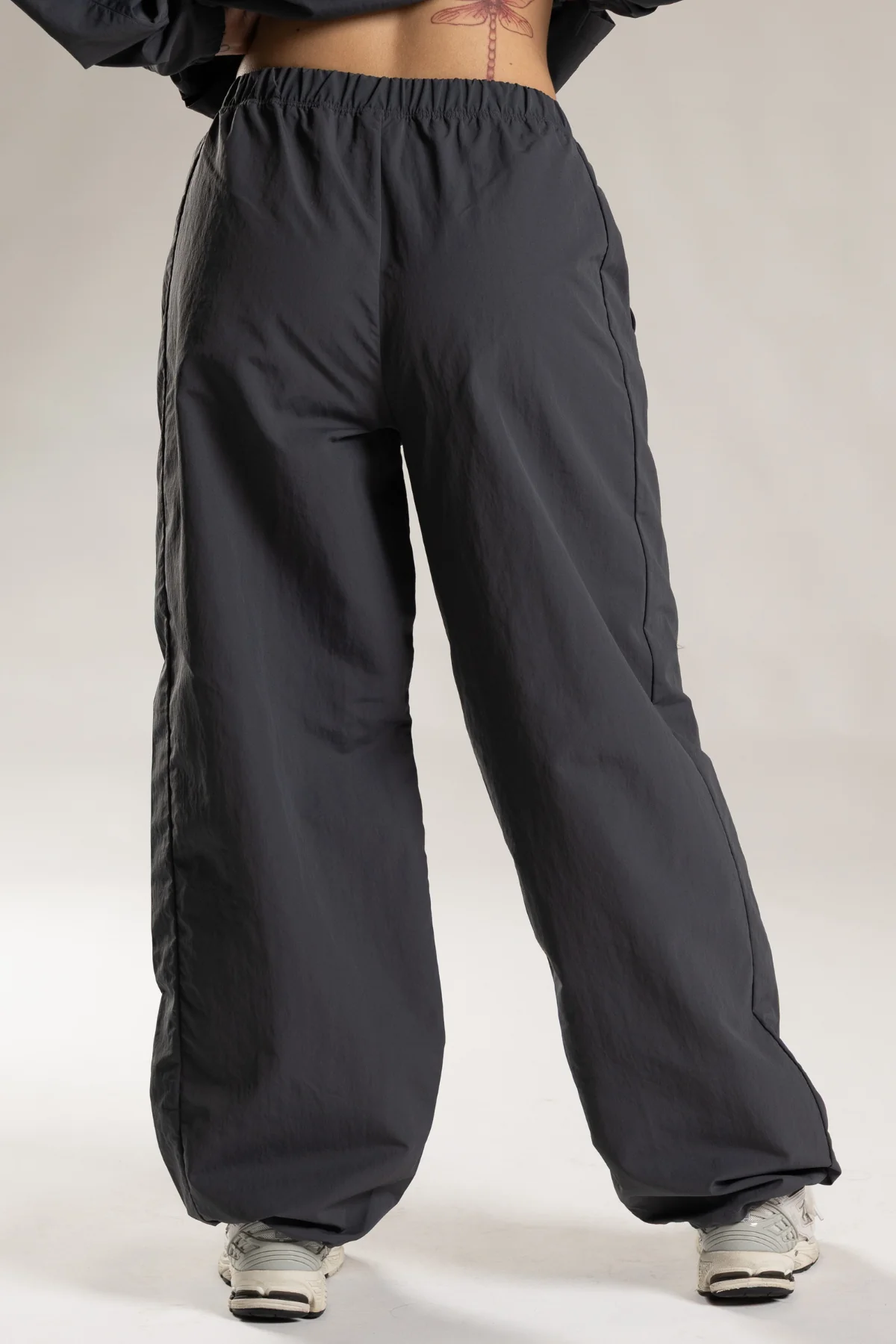 Motionweave Oversize Track Pant - Image 3