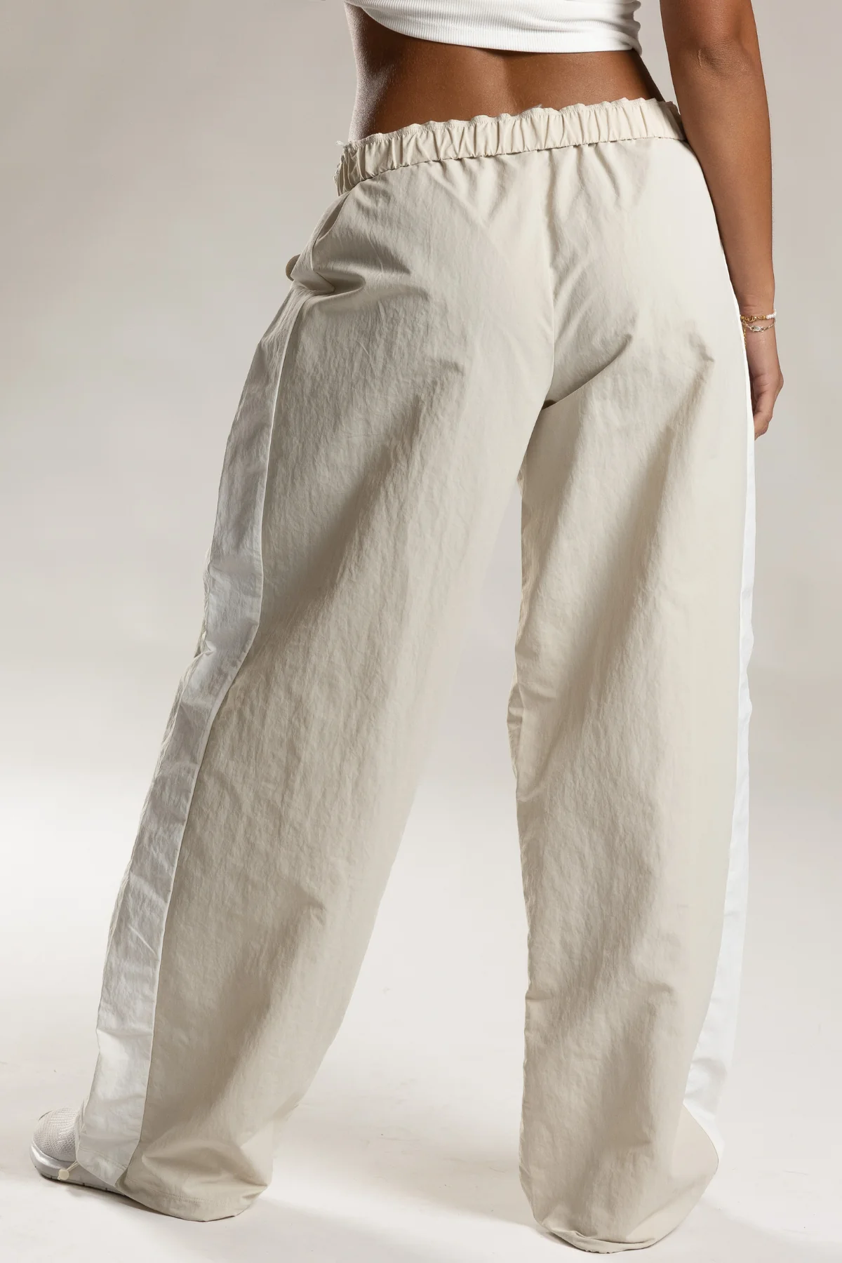 Motionweave Oversize Track Pant - Image 6